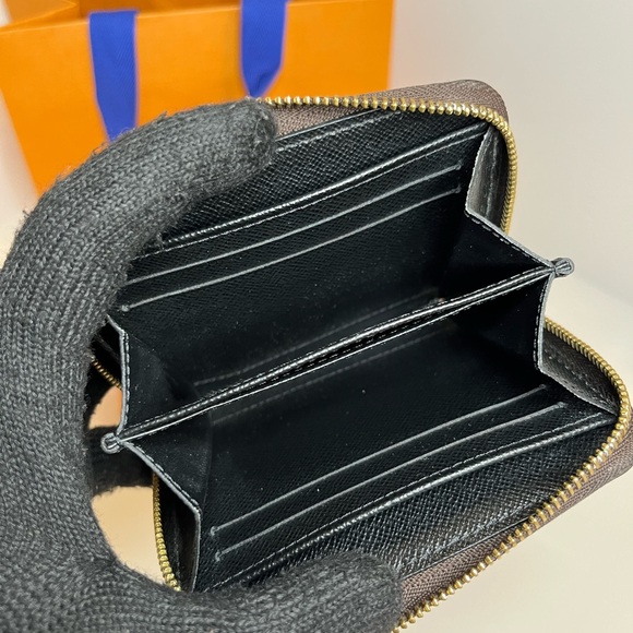 🎀 LOUIS VUITTON Monogram Giant Zippy Coin Purse - Picture 9 of 13